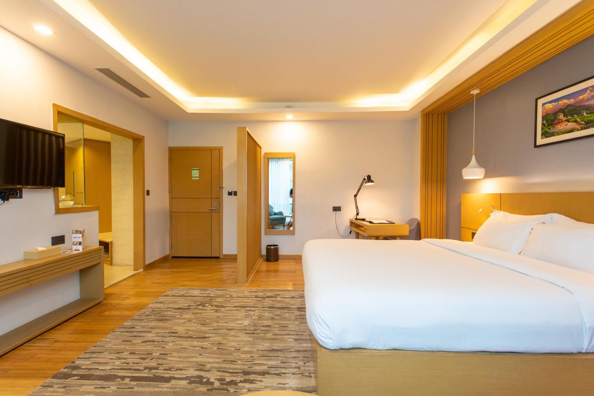 Hotel Siraichuli Chitwan Ngoại thất bức ảnh