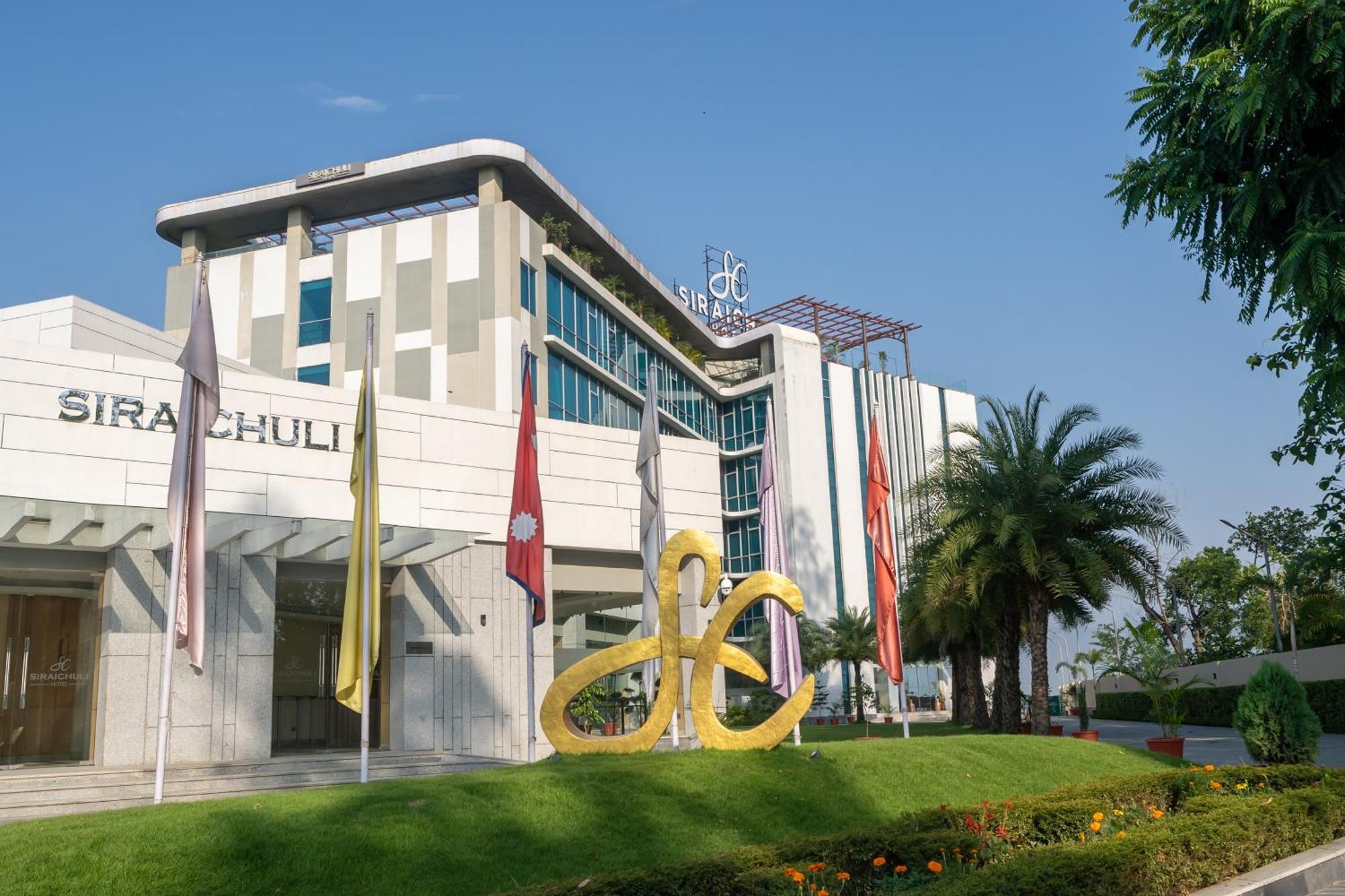 Hotel Siraichuli Chitwan Ngoại thất bức ảnh